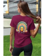 Koszulka Bądź życzliwa „In a world where you can be anything, be kind” – Unisex