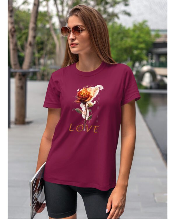 Koszulka Burn in Love <br>Romantyczny płomień - Unisex, dla niej