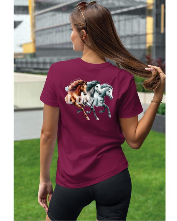 Koszulka Miłość w Galopie <br>Konie i wolność - Unisex, dla niej