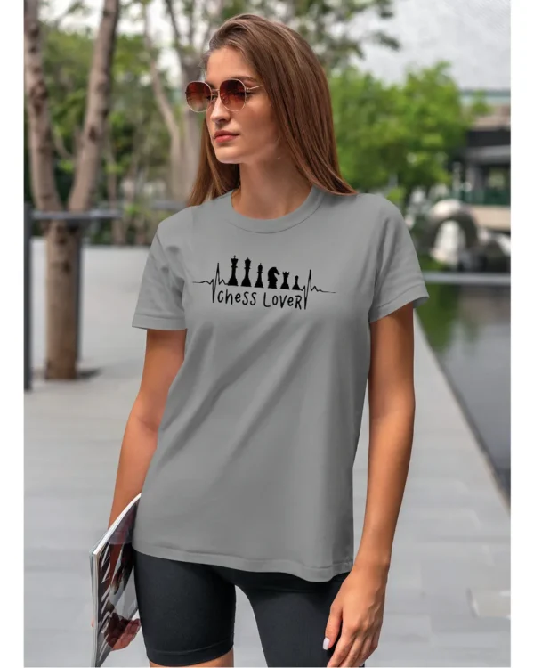 Koszulka Miłośnik szachów <br>bądź królem planszy - Unisex, dla niej