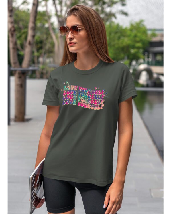 Koszulka Love Yourself, Pokochaj siebie – Unisex