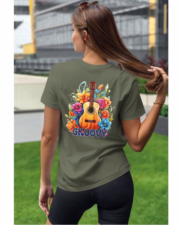 Koszulka unisex "Odlotowa gitara – brzmienie, które unosi", dla niej – wybierz kolor!