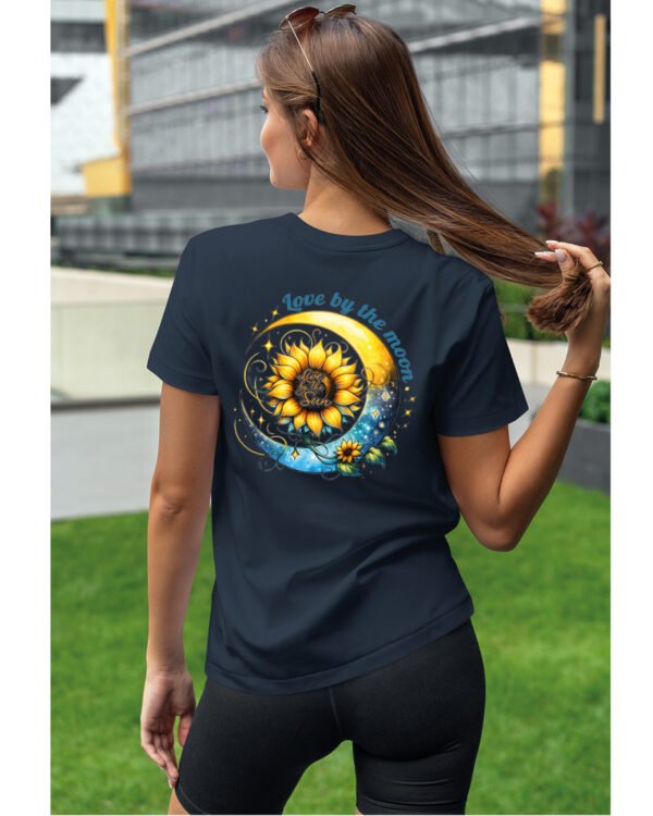 Koszulka Love by the moon UNISEX