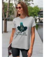 Koszulka unisex panna młoda “Watch out for the bride”, dla niej – wybierz kolor!