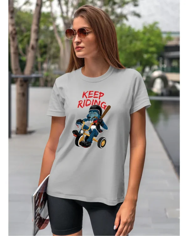 Koszulka unisex wilczy jeździec “Keep riding”, dla niej – wybierz kolor!