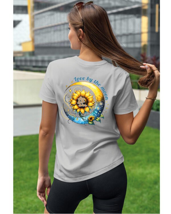 Koszulka Love by the moon UNISEX