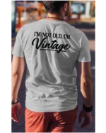 Koszulka Styl retro na co dzień, „I'm not old, I'm vintage” – edycja Midnight, Unisex