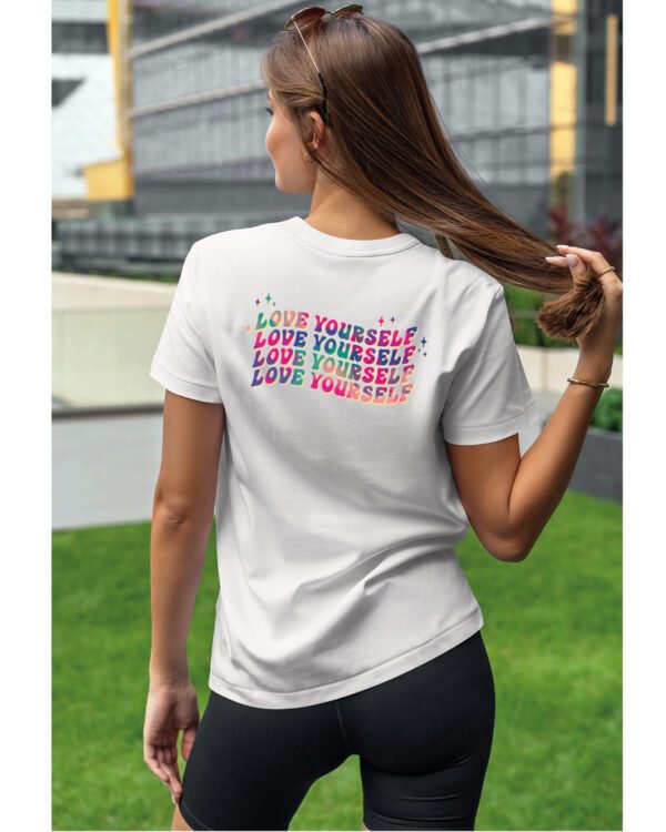 Koszulka Love Yourself, Pokochaj siebie – Unisex
