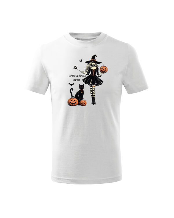 TL TS KID SNO DTF 0709 A Halloweenowa Koszulka Dziecięca "Czarownica rzuca zaklęcie" – magia – Wybierz Kolor!