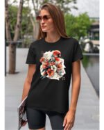 Koszulka Egzotyczny Urok Natury <br>Papuga w Kwiatowym Otoczeniu - Unisex, dla niej