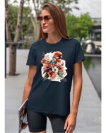Koszulka Egzotyczny Urok Natury <br>Papuga w Kwiatowym Otoczeniu - Unisex, dla niej