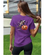 Halloweenowa Koszulka Unisex "Szkieletor i Dynia" – Wybierz Kolor!