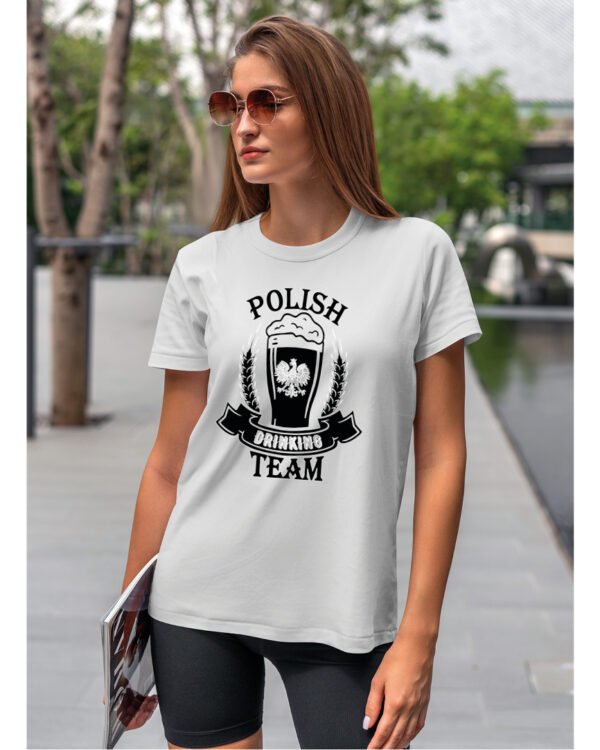 Patriotyczna Koszulka Unisex "Polish Drinking Team" – Wybierz Kolor!