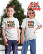 TL TS UNI SNO PRI 0754 A KIDS Świąteczna Koszulka Dziecięca “Merry Christmas – Kolorowe Choinki”
