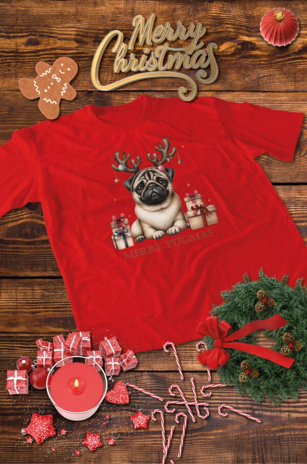 Świąteczna Koszulka “Merry Pugmas – Świąteczny Mops” – Unisex