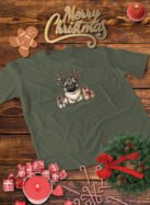 Świąteczna Koszulka “Merry Pugmas – Świąteczny Mops” – Unisex