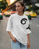 Koszulka oversize biała <br>Wąż wersja Black <br>- Edycja Limitowana