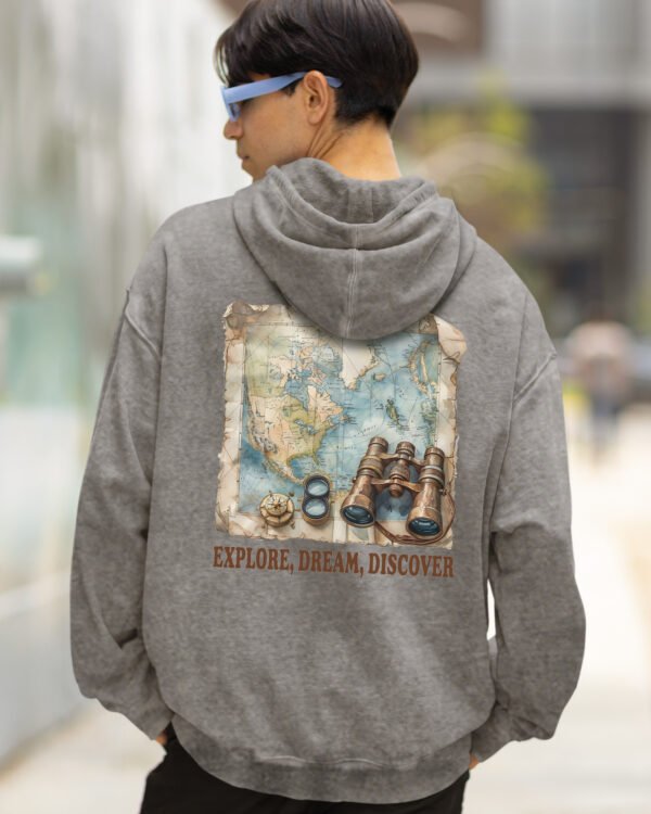 Bluza oversize z kapturem <br>Explore, Dream, Discover - efekt sprania