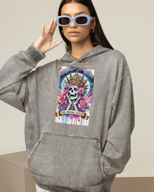 Bluza oversize z kapturem <br>The Drama Queen - efekt sprania