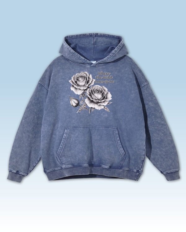 Bluza oversize z kapturem <br>Wild Roses - efekt sprania