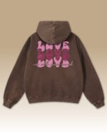 Bluza oversize z kapturem <br>Love is all You Need - efekt sprania