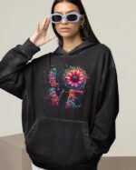 Bluza oversize z kapturem <br>LOVE - efekt sprania