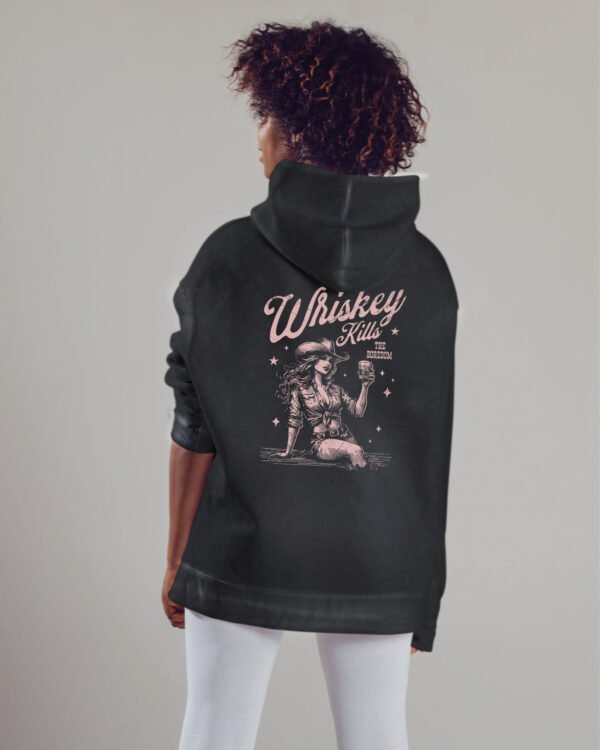Bluza oversize z kapturem <br>Whiskey Kills Boredom - efekt sprania