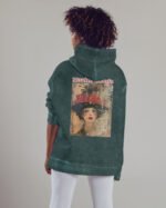 Bluza oversize z kapturem <br>Moulin Rouge Retro - efekt sprania