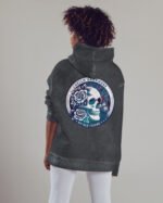 Bluza oversize z kapturem <br>Old Skull Friend - efekt sprania