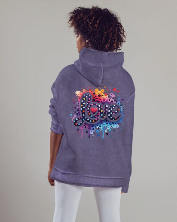 Bluza oversize z kapturem <br>Kolorowe Love - efekt sprania