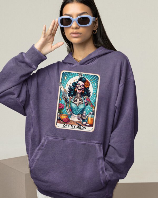 Bluza oversize z kapturem <br>Off My Meds - efekt sprania