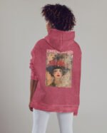 Bluza oversize z kapturem <br>Moulin Rouge Retro - efekt sprania