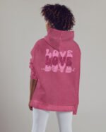 Bluza oversize z kapturem <br>Love is all You Need - efekt sprania