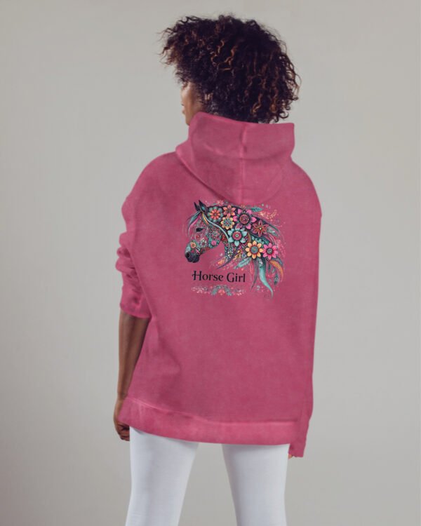 Bluza oversize z kapturem <br>Horse Girl - efekt sprania