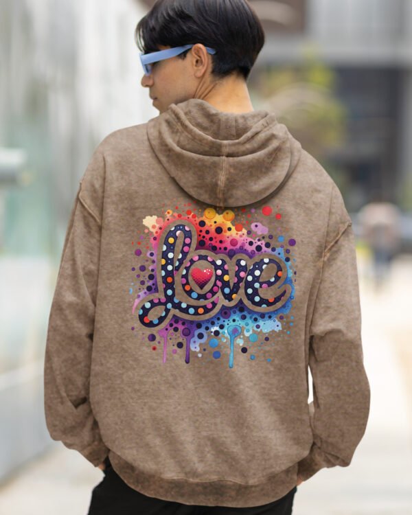 Bluza oversize z kapturem <br>Kolorowe Love - efekt sprania