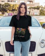 Luźna koszulka damska <br>Life is Colorful