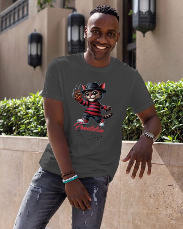 Luźna koszulka męska <br>Freddy the Cat