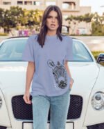 Luźna koszulka damska <br>Zebra - edycja White