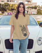 Luźna koszulka damska <br>Zebra - edycja White
