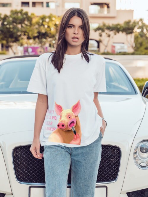 Luźna koszulka damska Don't Be a Pig – Wear Makeup