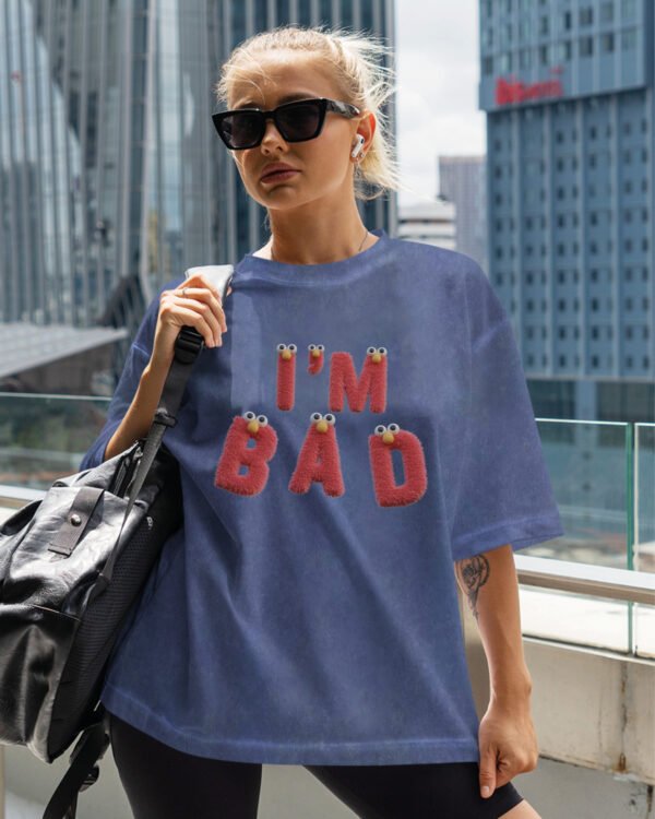 Damska koszulka oversize <br>I'm Bad - efekt sprania