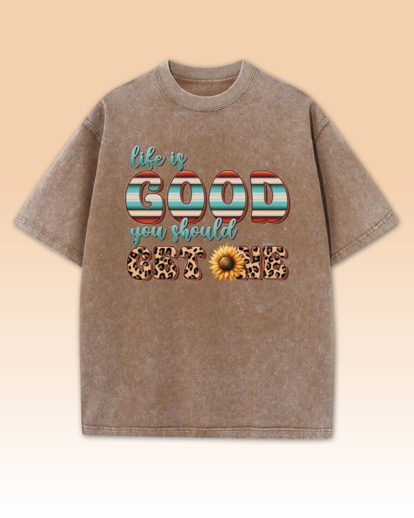Damska koszulka oversize <br>Life is Good - efekt sprania