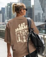 Damska koszulka oversize <br>Cat Sabbath - efekt sprania