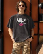 Męska koszulka oversize <br>MILF - efekt sprania