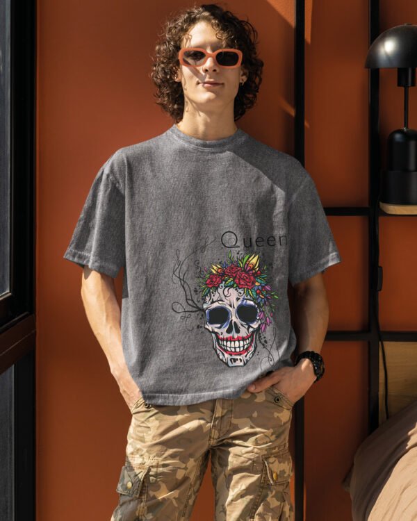 Męska koszulka oversize <br>Queen Skull - efekt sprania