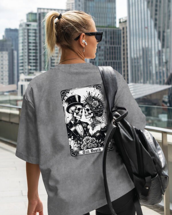 Damska koszulka oversize <br>Till Death - efekt sprania