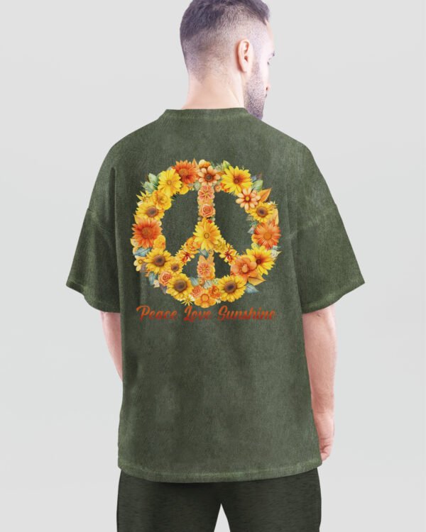 Męska koszulka oversize <br>Kwiatowy Symbol Pokoju - efekt sprania