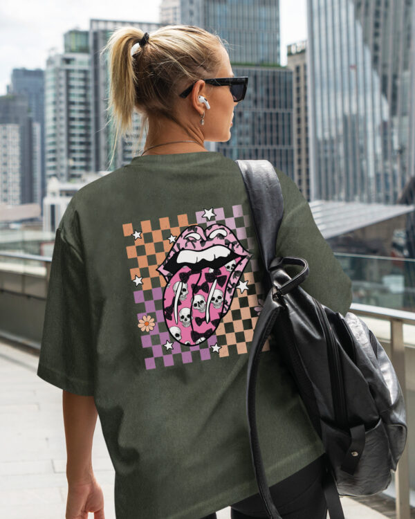 TL TS OLD KHA DTG 0587 B WOMEN Damska koszulka oversize <br>Rock Vibe - efekt sprania