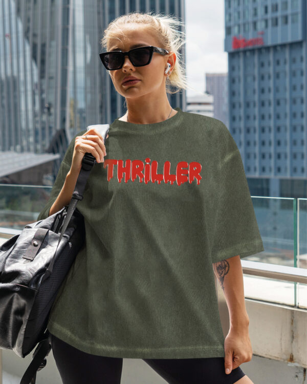 TL TS OLD KHA DTG 0637 A WOMEN Damska koszulka oversize <br>Thriller - efekt sprania