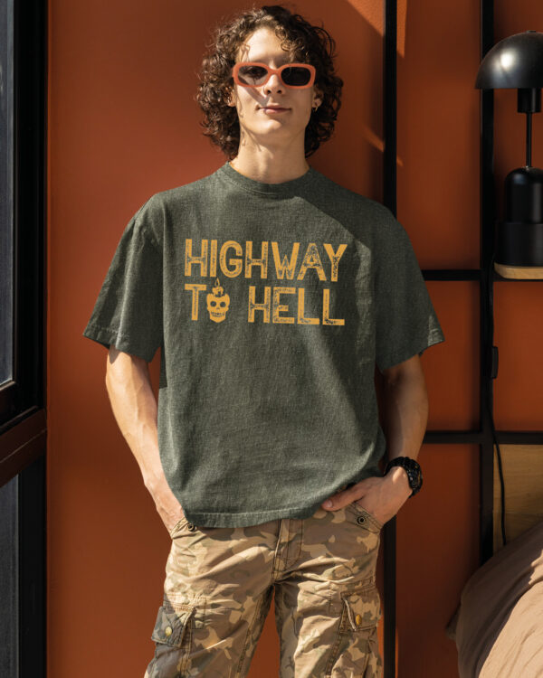 TL TS OLD KHA DTG 0638 A MEN Męska koszulka oversize <br>Highway to Hell - efekt sprania